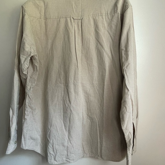 Columbia Tan and white button long sleeve sz Lg - Picture 4 of 8